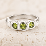 Verena Gem Trio Ring detail view