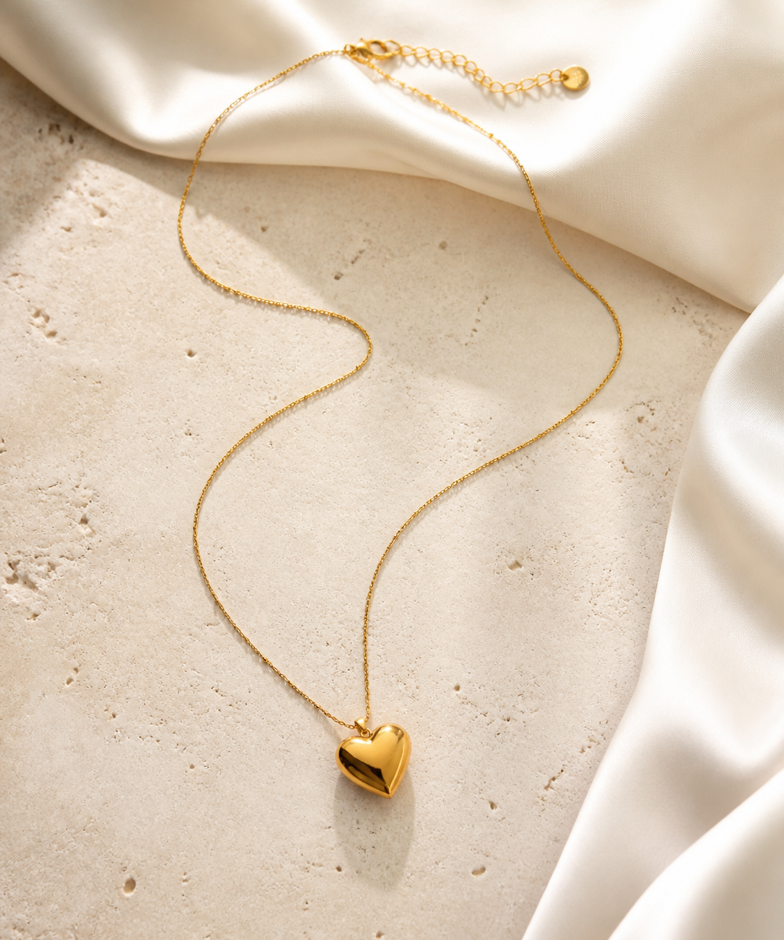 Cora Heart Pendant product view [finish:gold]