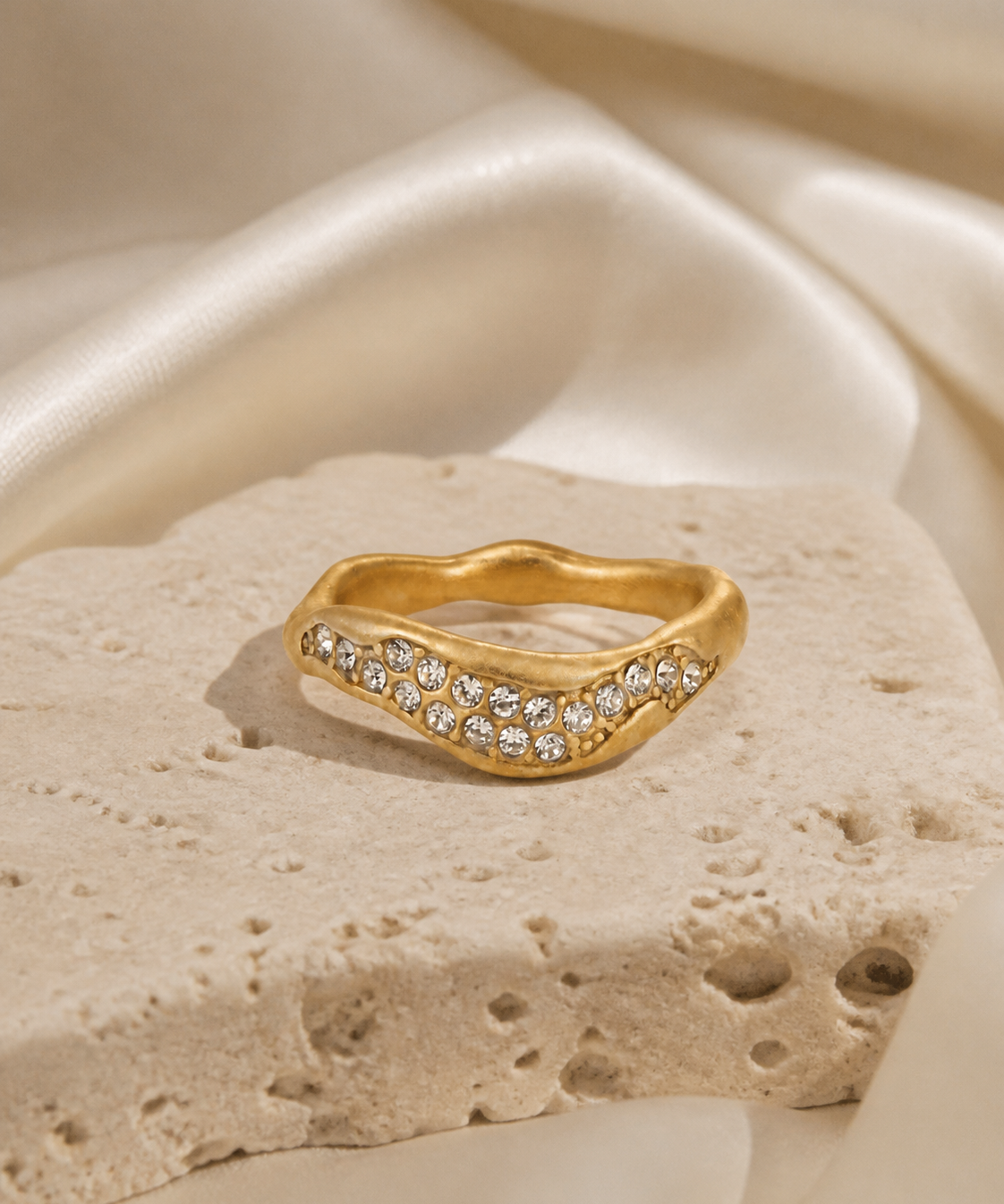 Halo Open Ring product view