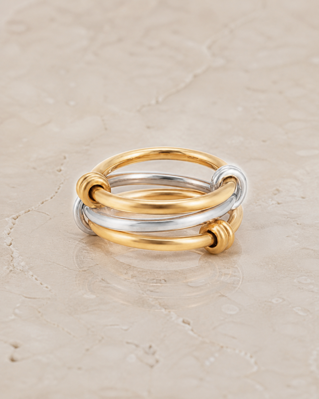 Prisma Colour Ring detail view