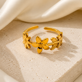 Elowen Gold-Plated Steel Ring close detail