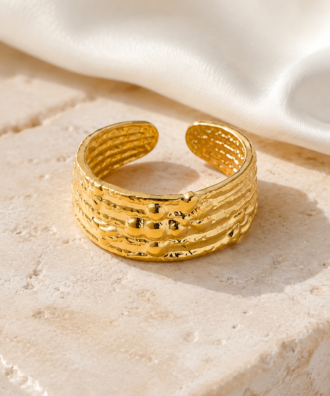 Selah Gold-Plated Steel Ring close detail