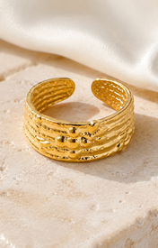 Selah Gold-Plated Steel Ring close detail