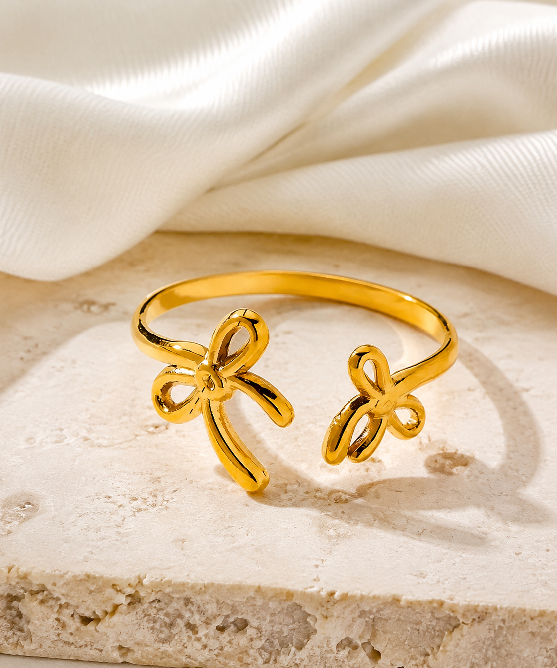 Thalassa Gold-Plated Steel Ring close detail