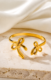 Thalassa Gold-Plated Steel Ring close detail