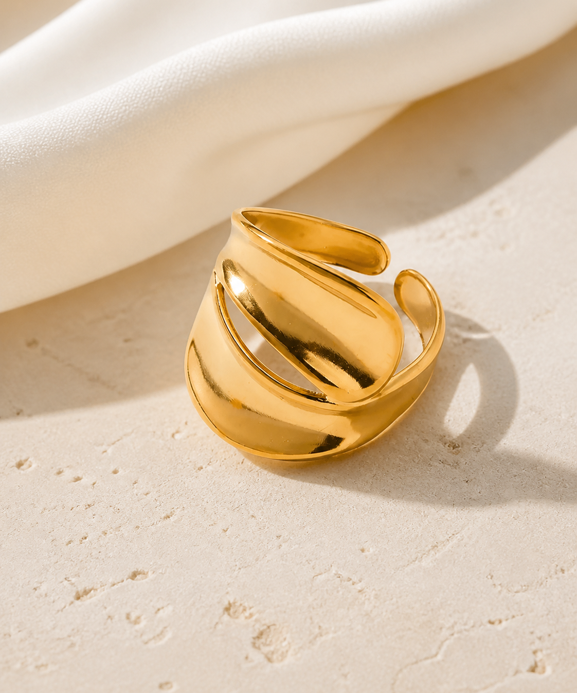 Briony Gold-Plated Steel Ring close detail