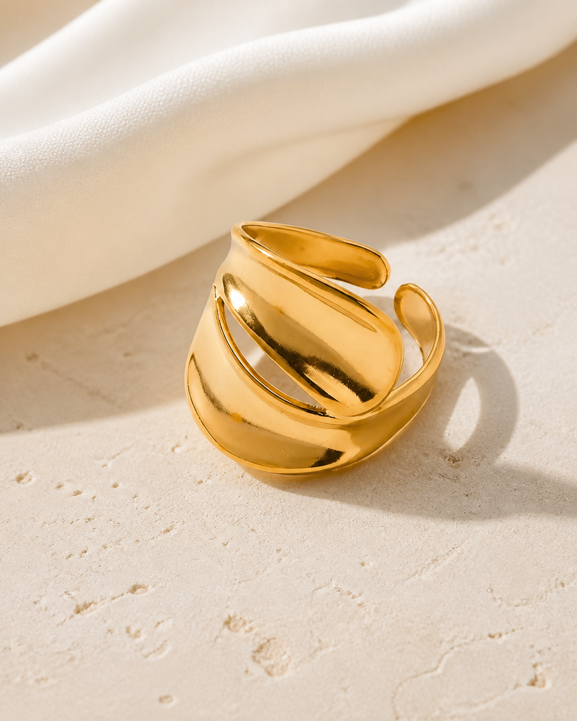 Briony Gold-Plated Steel Ring close detail