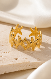 Calla Gold-Plated Steel Ring close detail