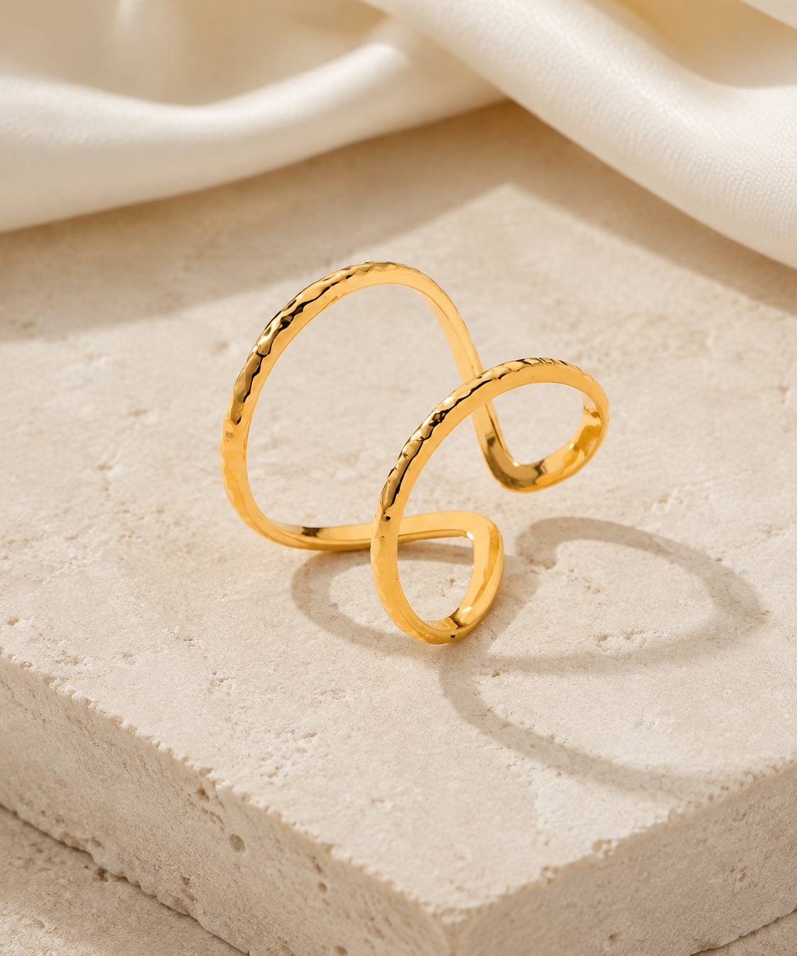 Delphine Gold-Plated Steel Ring close detail