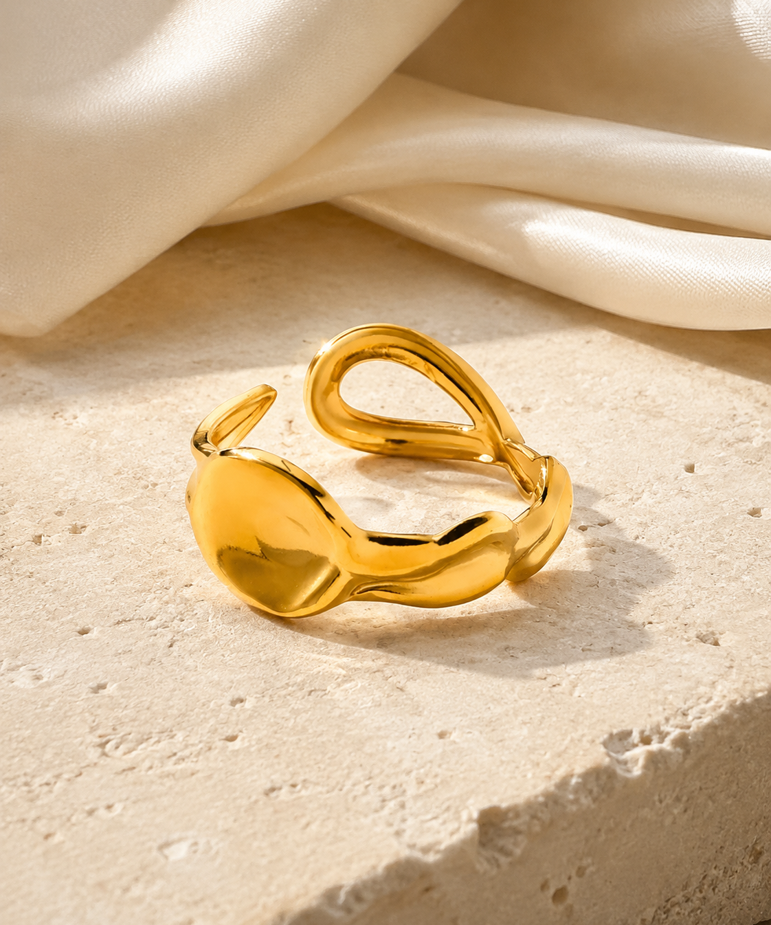 Ianthe Gold-Plated Steel Ring jewelry product view