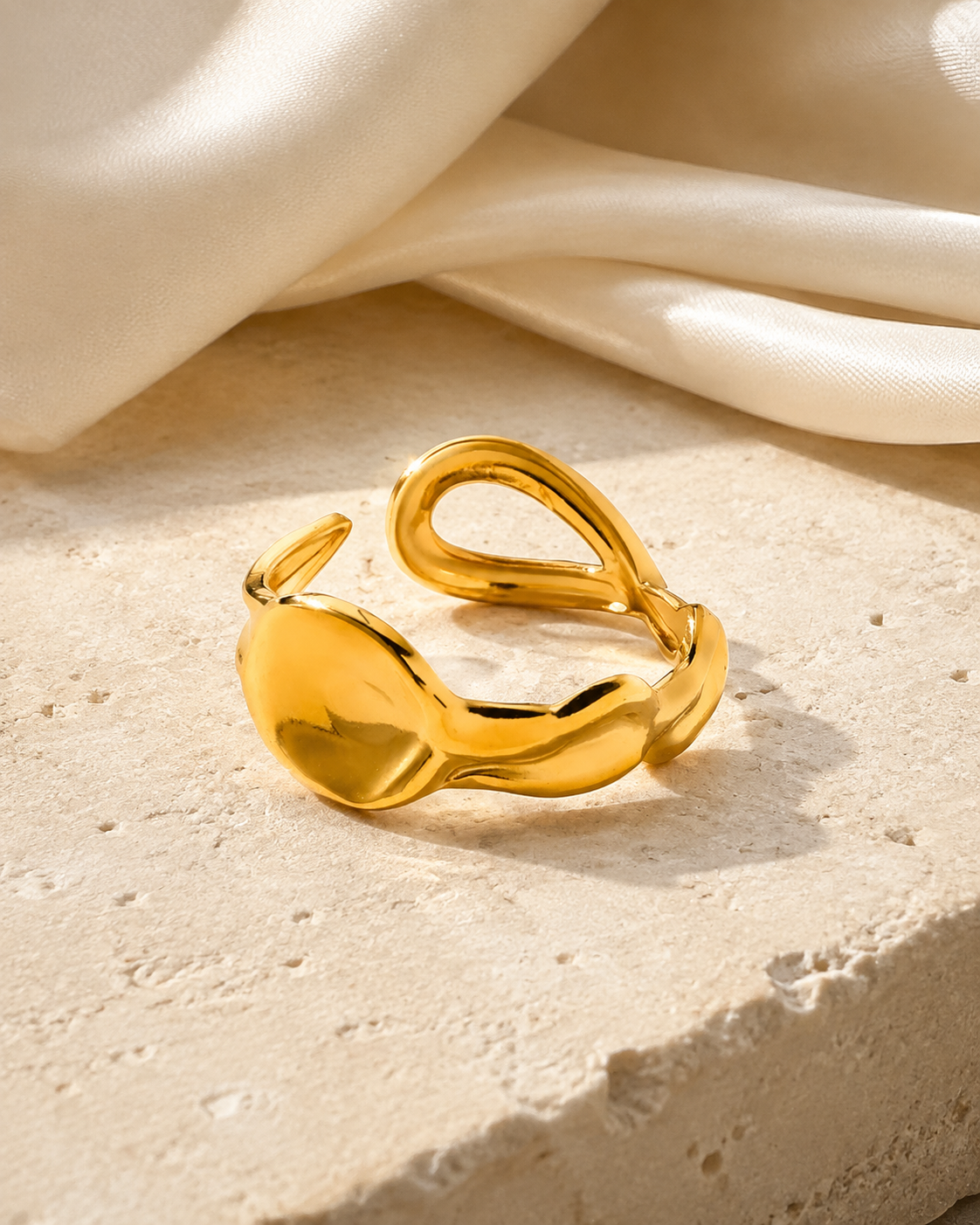 Ianthe Gold-Plated Steel Ring jewelry product view