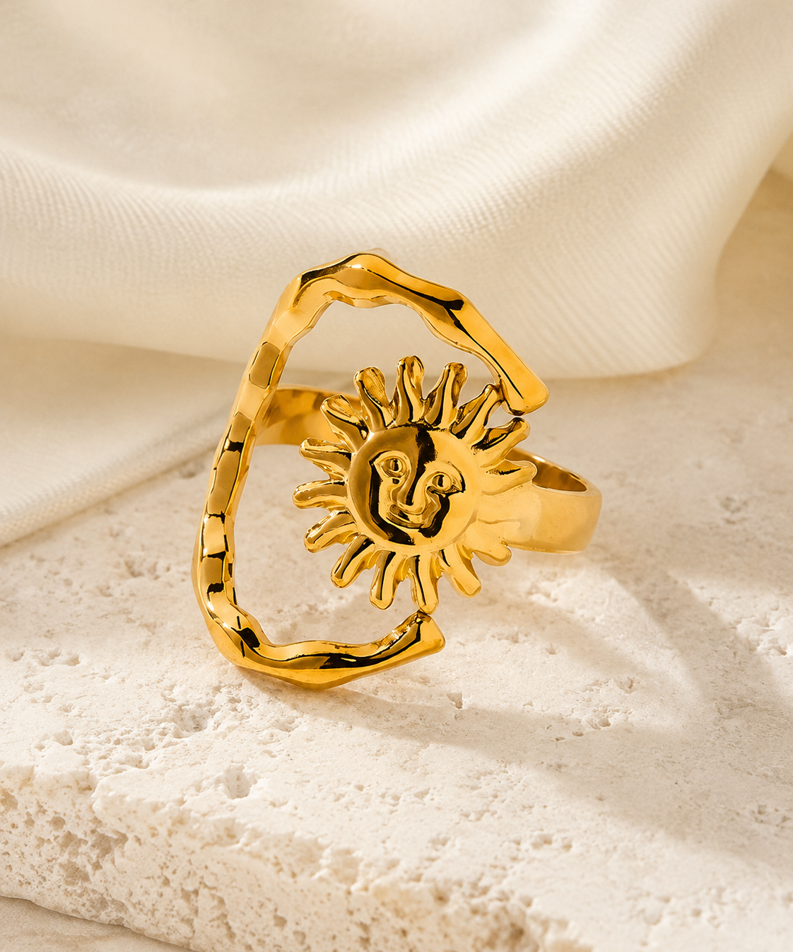 Perrin Gold-Plated Steel Ring close detail