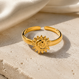 Seraphine Gold-Plated Steel Ring close detail