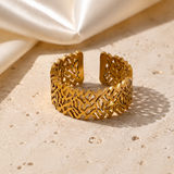 Undine Gold-Plated Steel Ring close detail