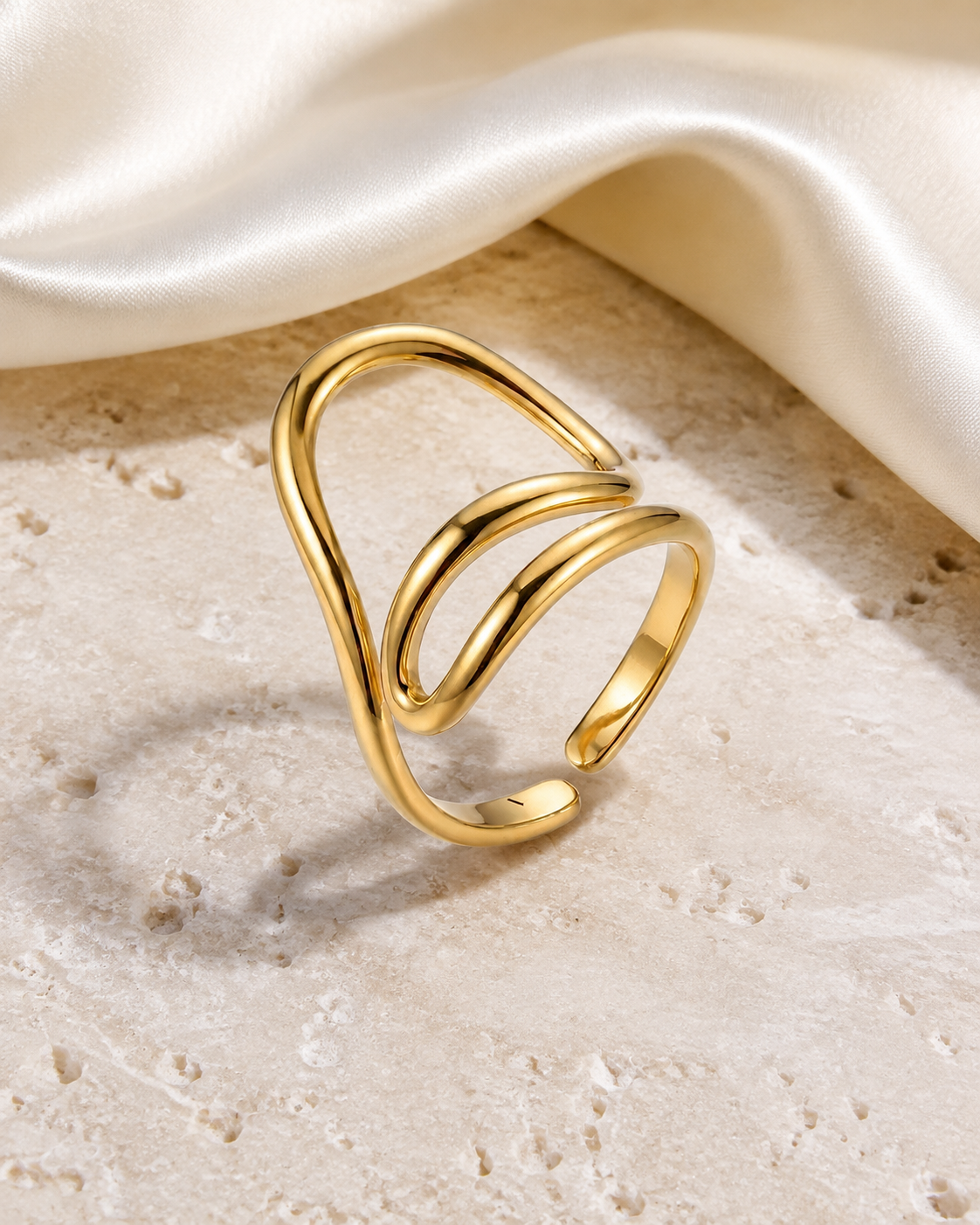 Ines Adjustable Gold Ring close detail