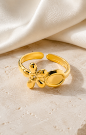 Liora Adjustable Gold Ring close detail