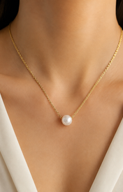 Model wearing Liora Pearl Heart Necklace — Edition 3