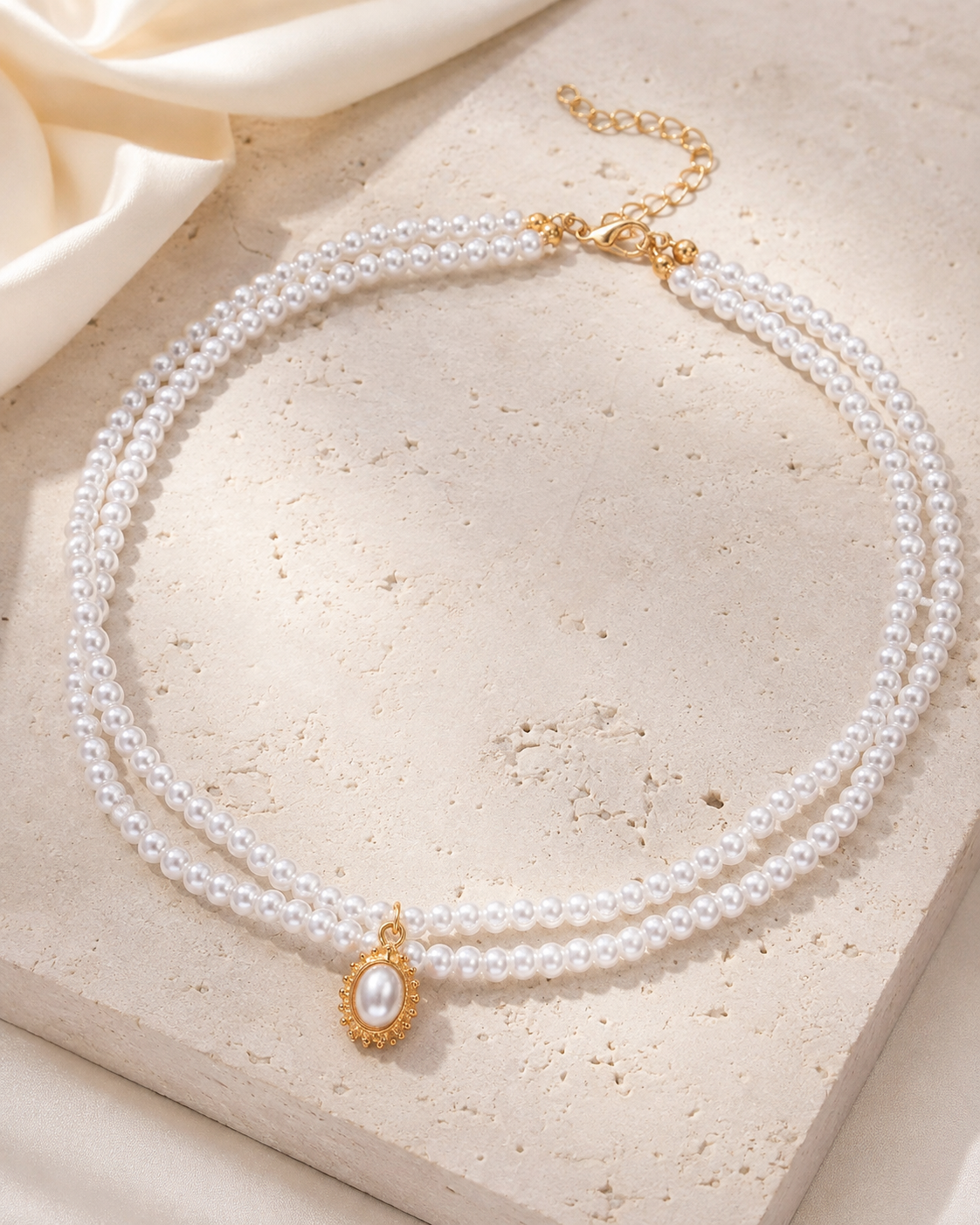 Liora Pearl Heart Necklace — Edition 6 close detail