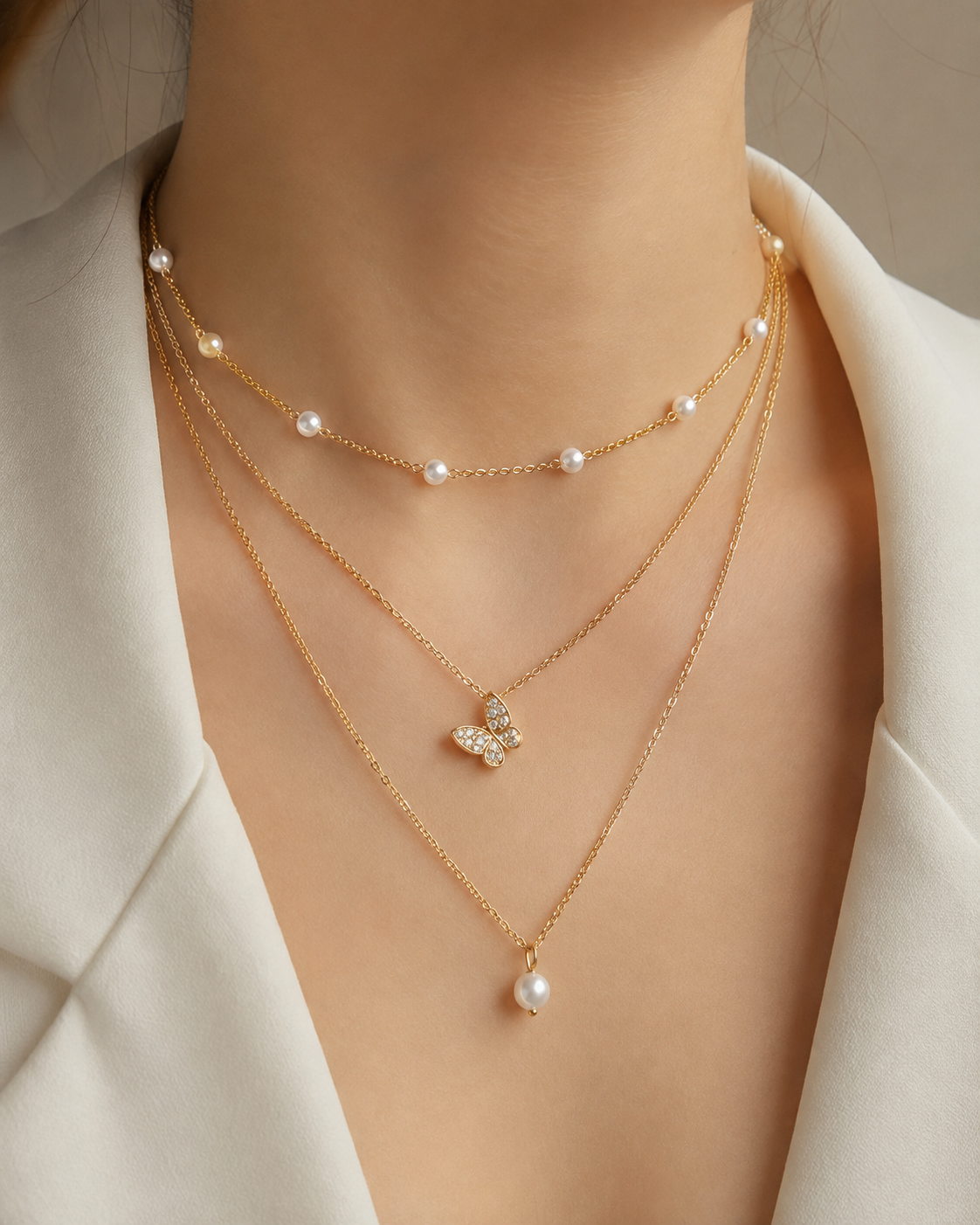 Model wearing Liora Pearl Heart Necklace — No. 28
