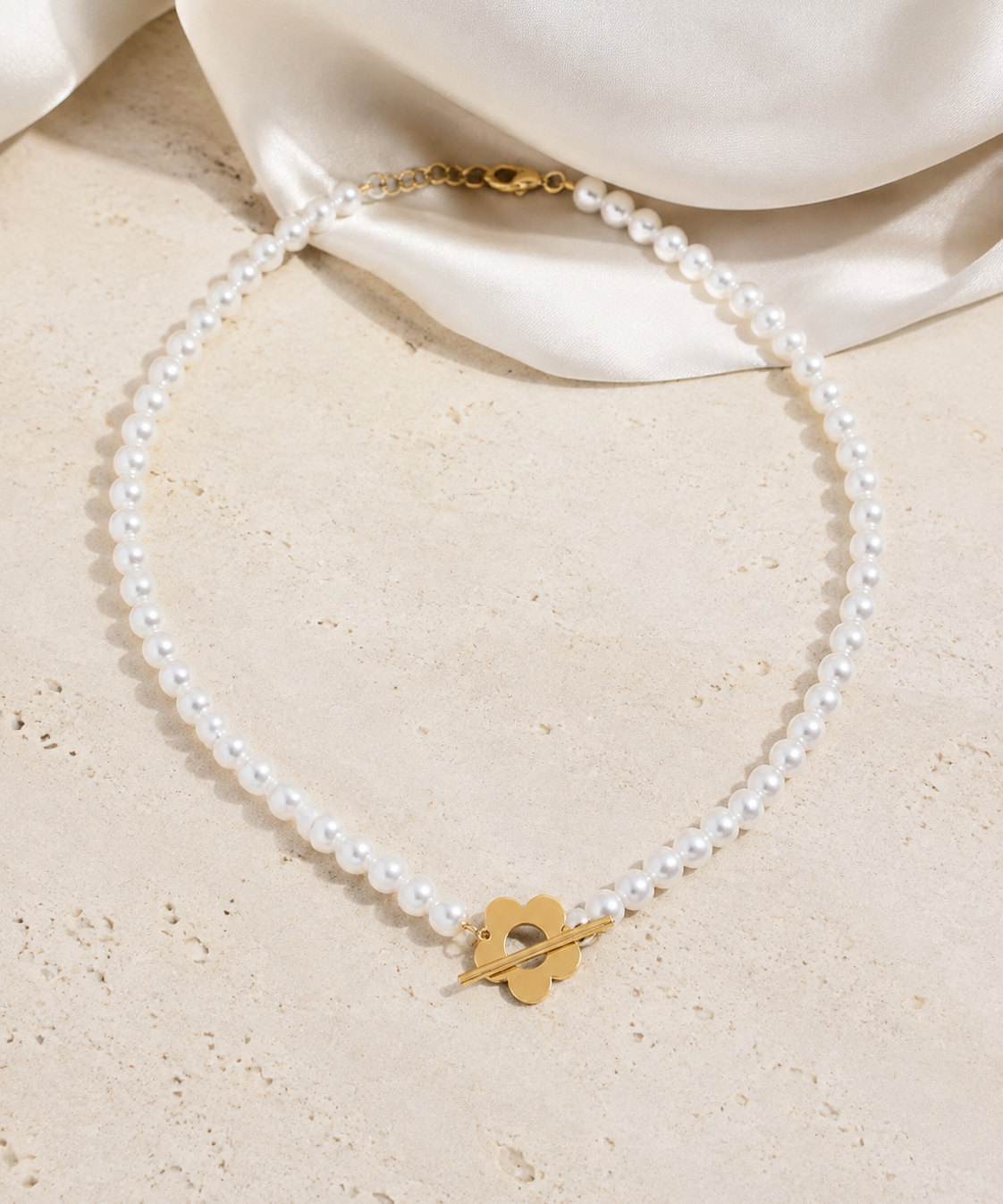 Liora Pearl Heart Necklace — Edition 20 close detail