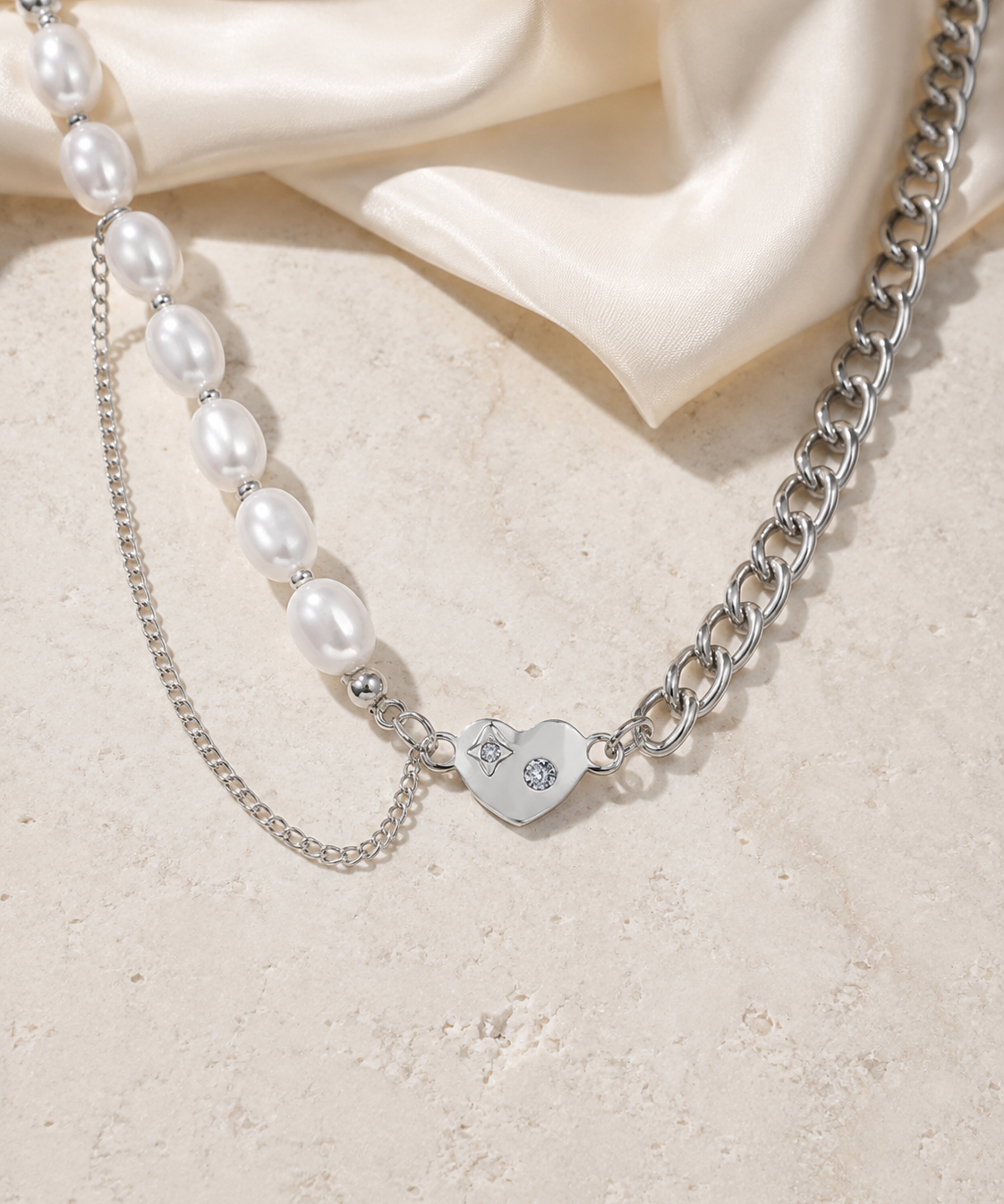 Selene Pearl Heart Necklace close detail