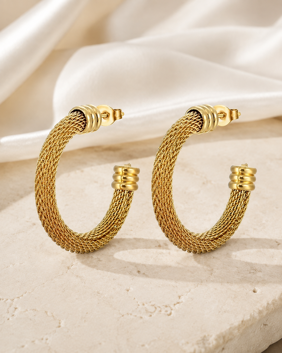 Aveline Classic Stud Earrings jewelry product view