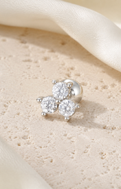 Heart & Crown Zircon Stud Earrings VIII close detail