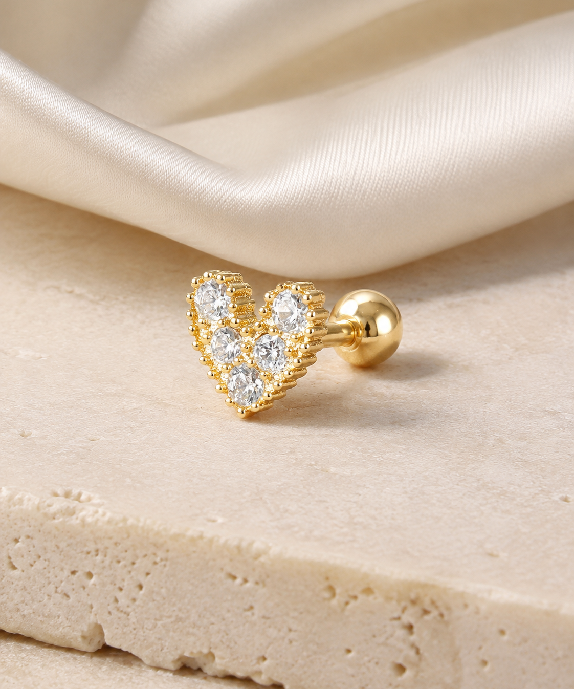Heart & Crown Zircon Stud Earrings IX close detail